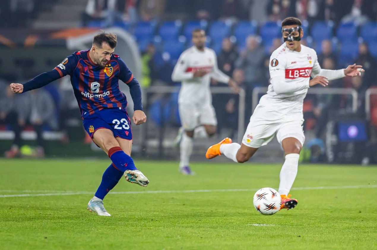 FC Basel 1893 vs VfB Stuttgart (02:00 &#8211; 03/10) | Xem lại trận đấu