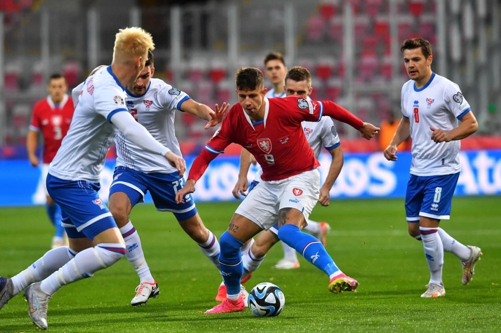 nhan-dinh-soi-keo-faroe-vs-sec-luc-23h00-ngay-12-10-2025-1